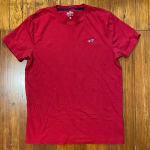 Red Men’s Hollister Must Have Tee
